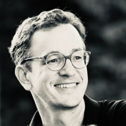Dr. Philip Beckmann
